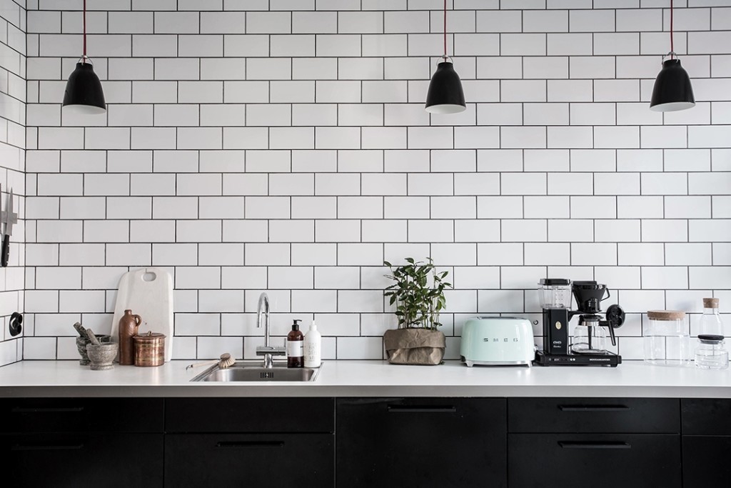 SFD3424A6C625B4440FAE03625F7CBD2147